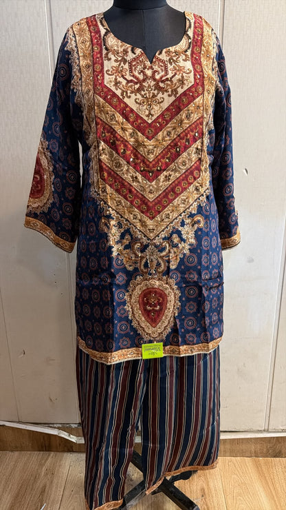 Navy Blue Printed Embroidered Kurta Pant Set