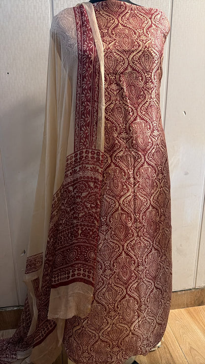 Maroon White Paisley Printed Suit with Dupatta