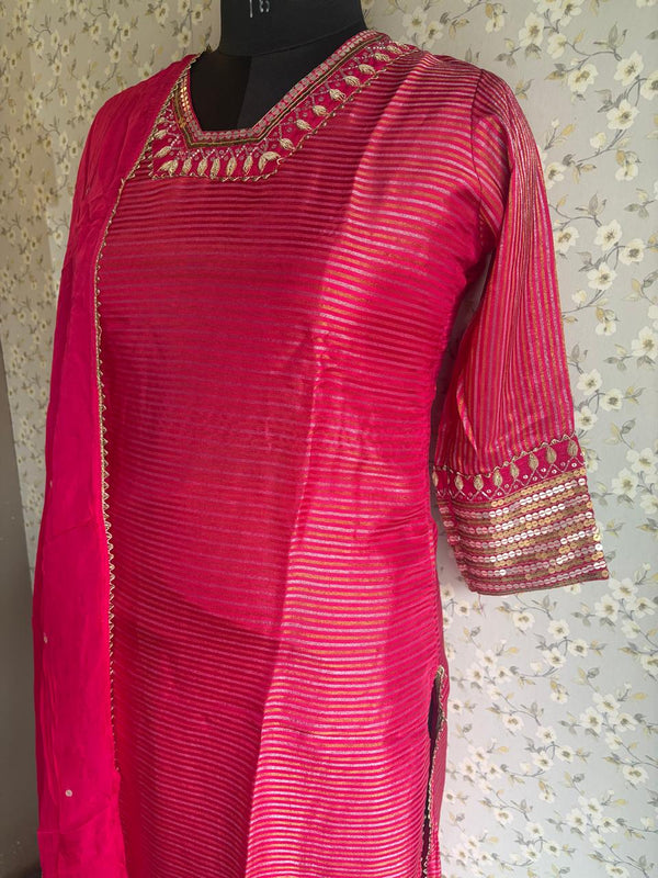 Shimmer Tissue Suit with Farshi Salwaar