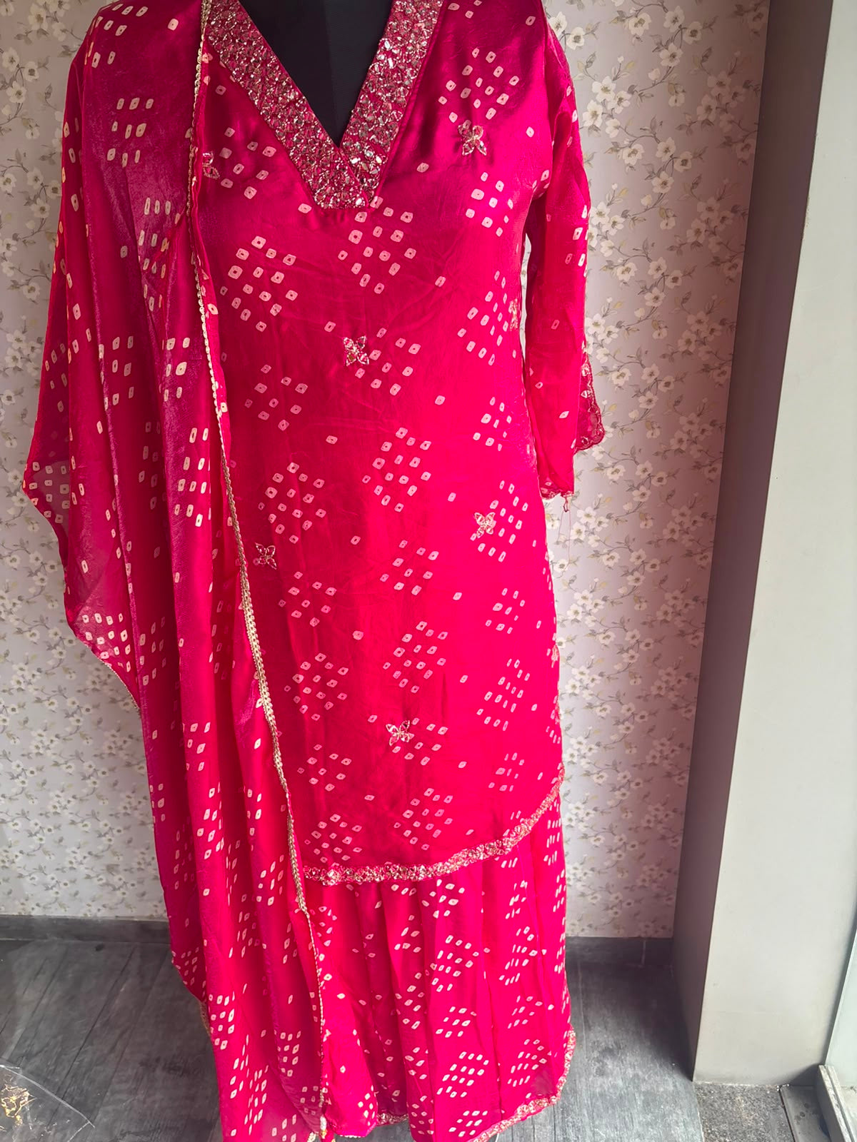 Magenta Pink Tissue Bandhni Print Suit with Embroidery