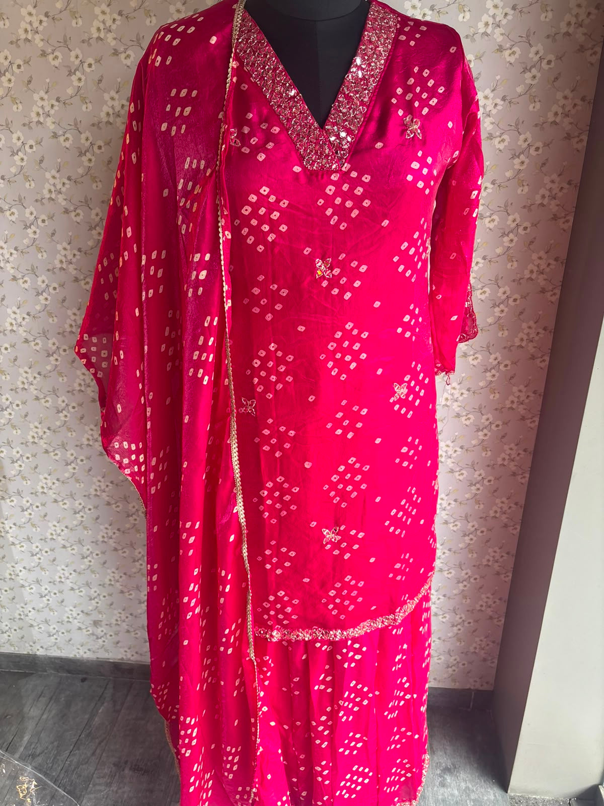 Magenta Pink Tissue Bandhni Print Suit with Embroidery
